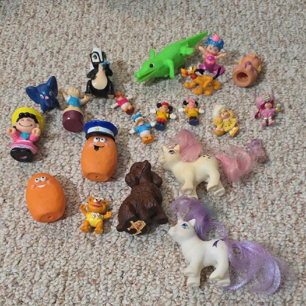 1980'S Vintage Toy Lot.